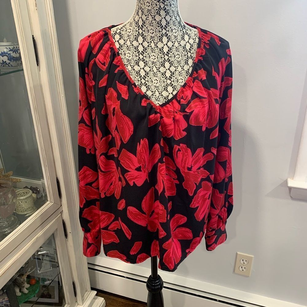 Nine West Red and Black Long Sleeve Blouse